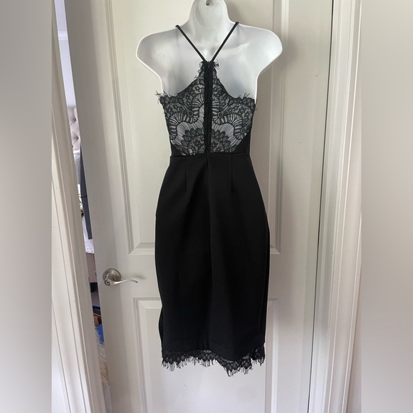 ASTR THE LABEL NEW PEEKING LACE BODYCON HALTER DRESS SIZE  XS - Picture 7 of 15